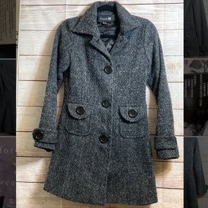 Women’s black Forever21 peacoat